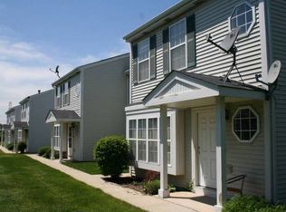 1838 Towhee Ct, Joliet, IL 60435