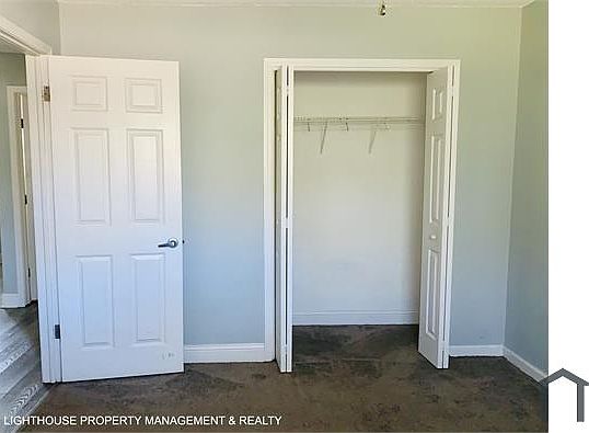 5th image of 5863 105th St