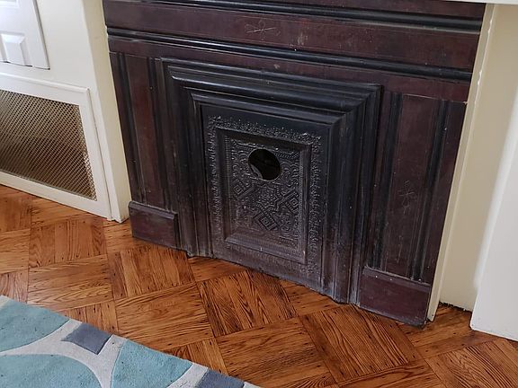 3rd image of 171 Beech St