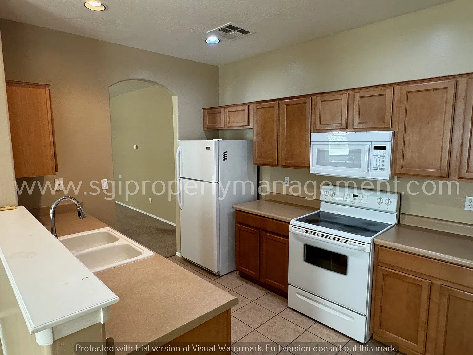Beautiful split floorplan in a great neighborhood — Photo 4