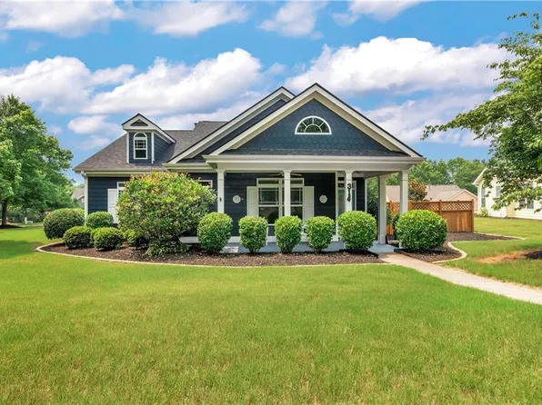314 Harmony Lake Dr, Canton, GA 30115