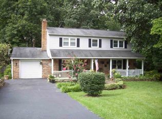 2016 Mount Vernon St, Waynesboro, VA 22980