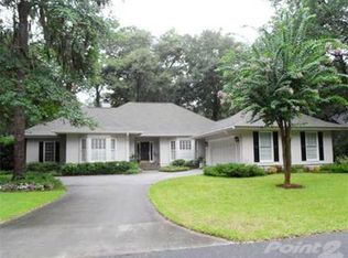 9 Skipjack Ln, Savannah, GA 31411
