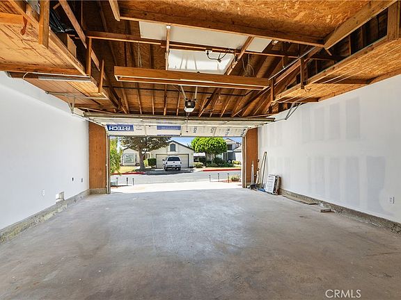 3rd image of 1223 Clearspring Dr