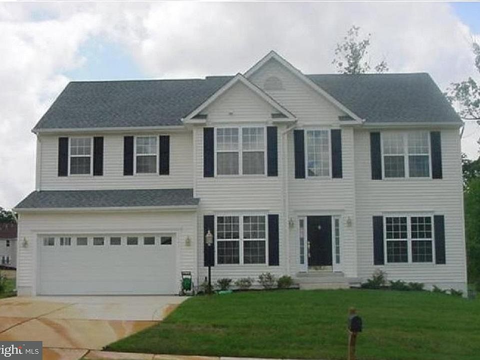 1st image of 1103 Great Oaks Ln