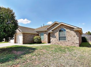 2010 88th St, Lubbock, TX 79423