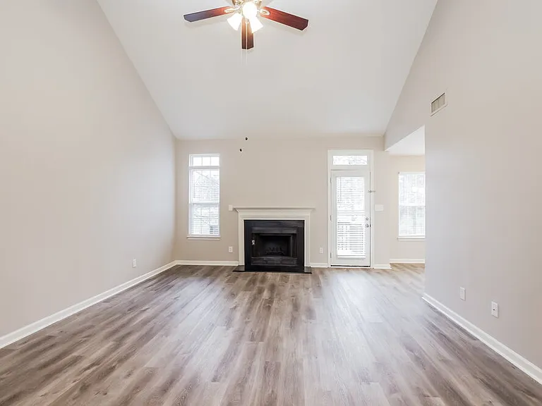6213 Spanish Moss Ln — Photo 5