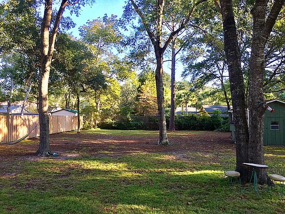 Huge happy back yard !