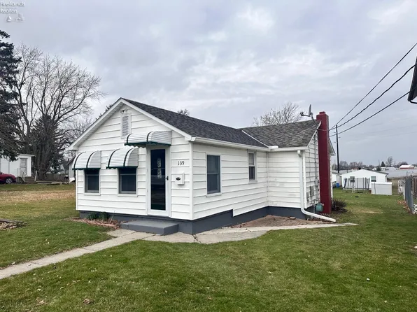 139 Hobson St, Bellevue, OH 44811