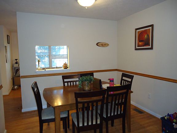3rd image of 2971 Sorrell Ct