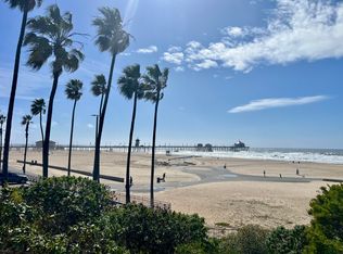 711 Pacific Coast Hwy UNIT 201, Huntington Beach, CA 92648