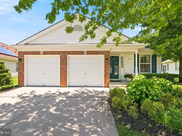 38 Pitman Pl, Sewell, NJ 08080