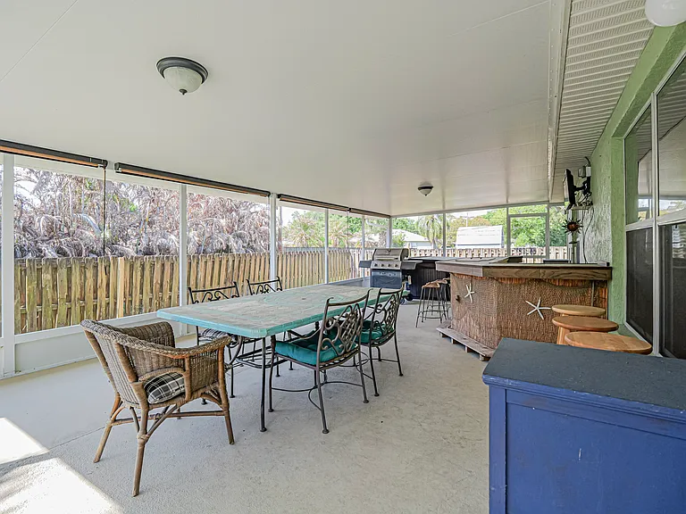 865 Beard Ave — Photo 20