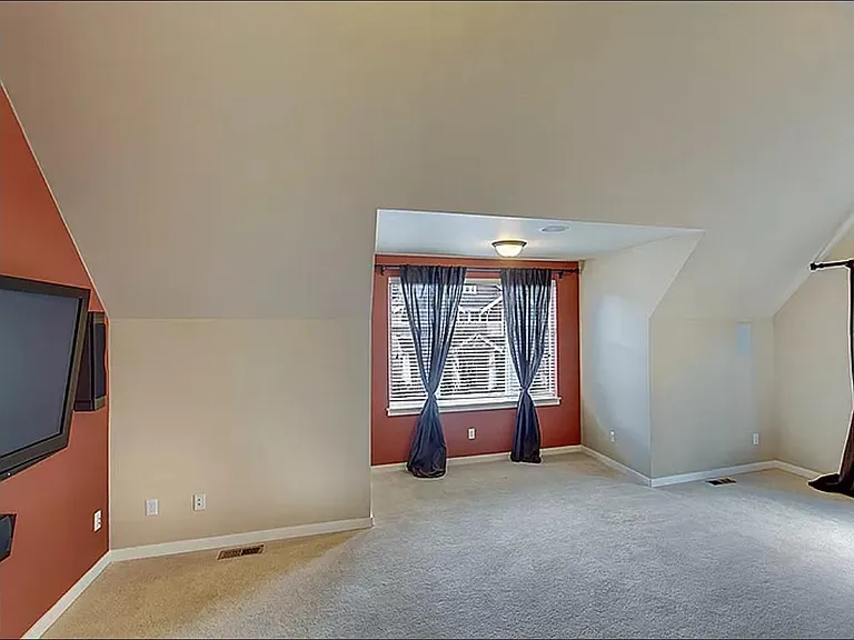 16552 NE 118th Way — Photo 14