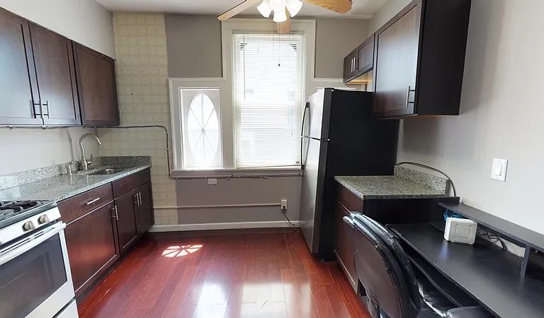 113 Comstock Ave — Photo 51