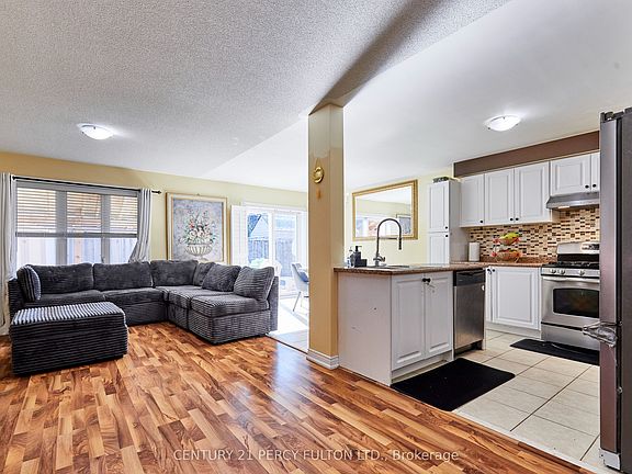 3rd image of 14 Draycott Ave