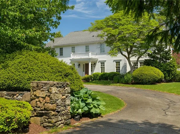 204 Rumstick Rd, Barrington, RI 02806