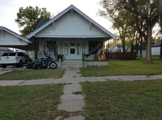 312 N 2nd Ave, Norton, KS 67654