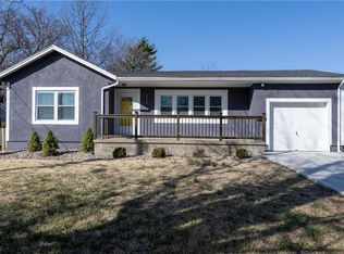 5118 Rinker Rd, Kansas City, MO 64129