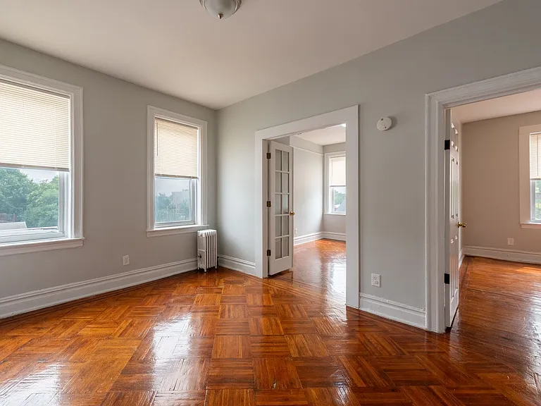 45 Hopkins Avenue - Gyalsten Apartments — Photo 11