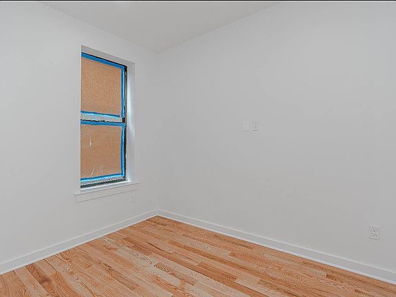 5th image of 30-30 31st St #7