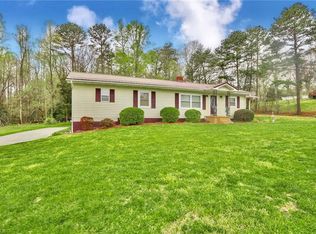 4611 Us Highway 21, Hamptonville, NC 27020