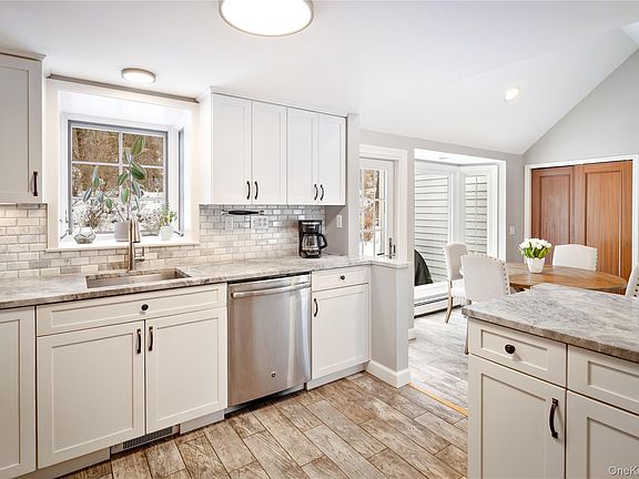 3rd image of 508 Millwood Road