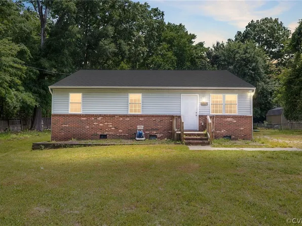 15207 Spruce Ave, Chester, VA 23836