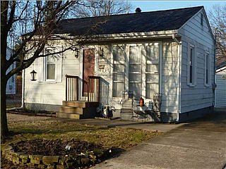 1st image of 1713 S Parker Dr