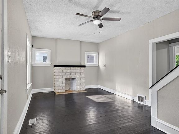 2nd image of 3536 College Ave