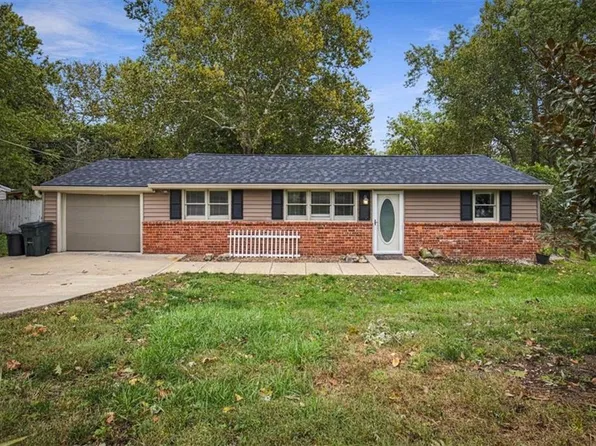 6503 River Rd, Liberty, MO 64068