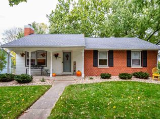 256 Chatham Rd NE, Cedar Rapids, IA 52402