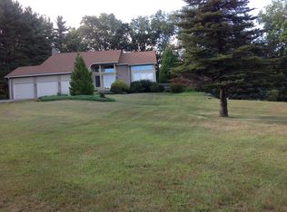 17 Lee Rd, Ware, MA 01082