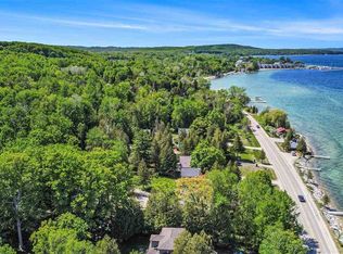 3850 Lakeshore Rd, Boyne City, MI 49712