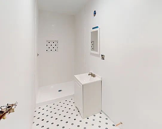 2nd image of 9 Viall Ave #7