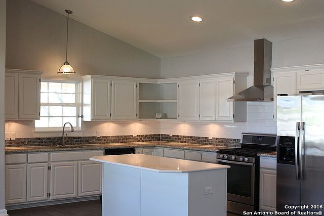 1st image of 108 N GUERRA ST