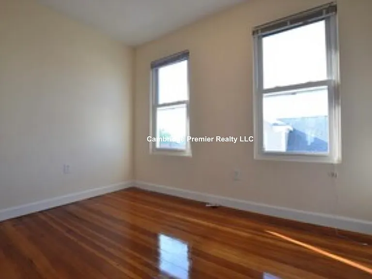 21-23 Weitz St #1 — Photo 4