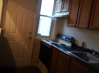 1114 S Peach St, Philadelphia, PA 19143