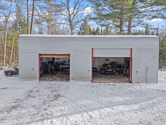 4th image of 901 Village Road