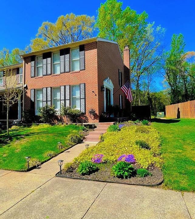 1st image of 16164 Henderson Ln
