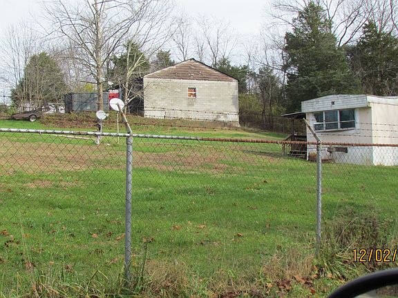 5th image of 120 Maywood Circle