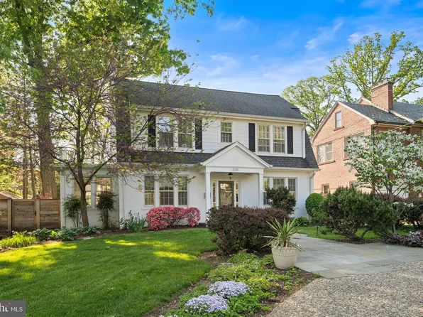 2316 S Arlington Ridge Rd, Arlington, VA 22202