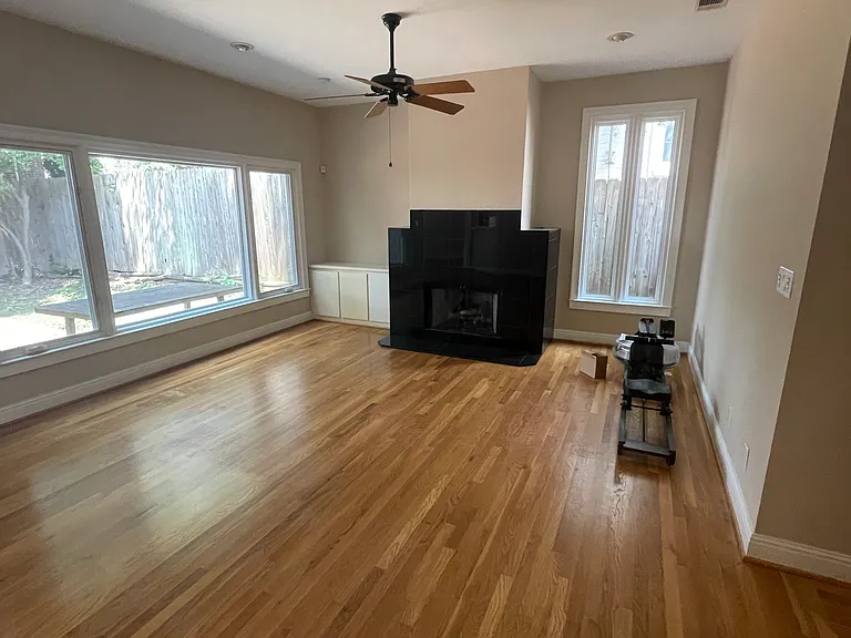 336 Peachtree Ave NE — Photo 6