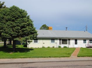 513 Iowa Ave, Stratton, CO 80836