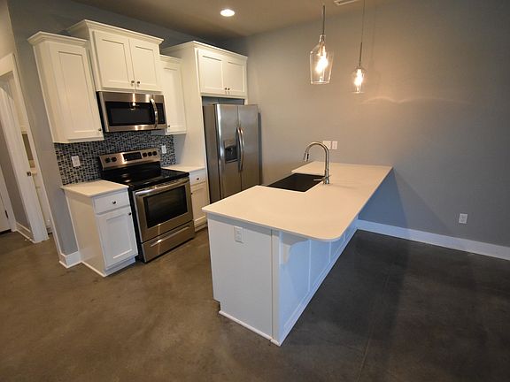 3rd image of 3441 W Pinot Ln