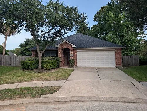 17602 Arcadia Point Ln Photo 1