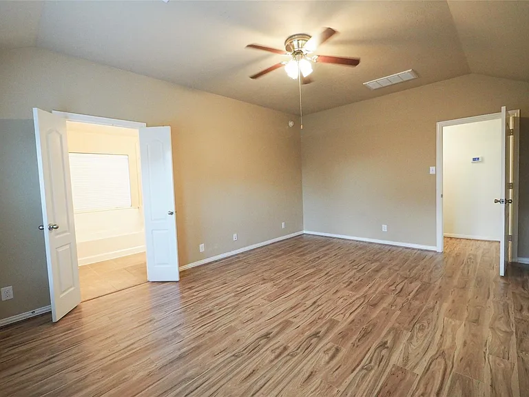2434 Horned Owl Dr — Photo 15