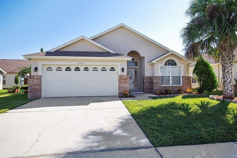 1st image of 2810 Lazlo Ln