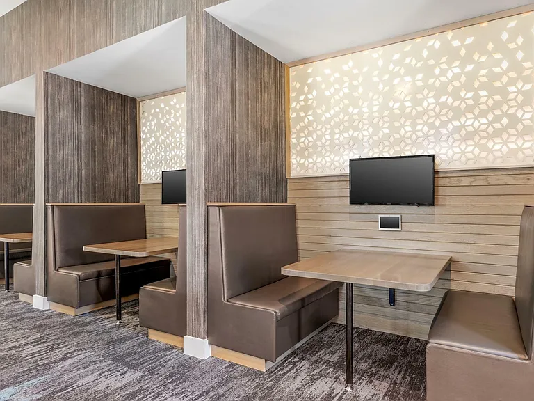 Lirio at Rafina - CoWorking Space