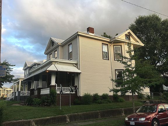 Corner lot side view